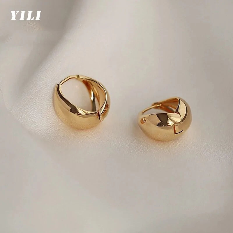 Hoop Earrings (Anting-Anting Hoop)