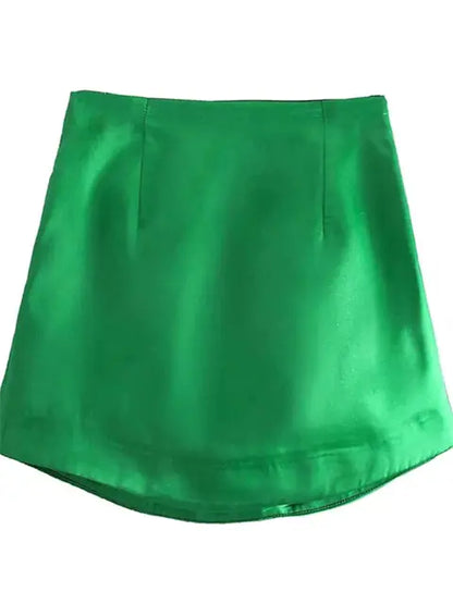 Satin Short Skirt (Skirt Pendek Satin)