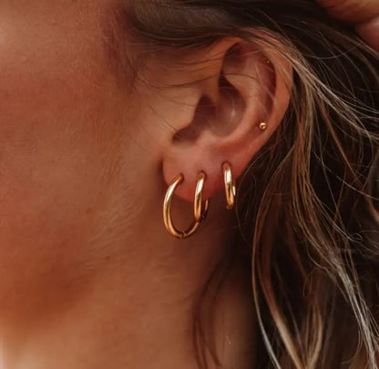 Lucia earrings (Anting-Anting Lucia)